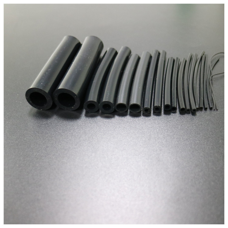 传输溶剂怕静电起火？ag真人国际导静电硅胶软管，化工/粉体输送安全优选！